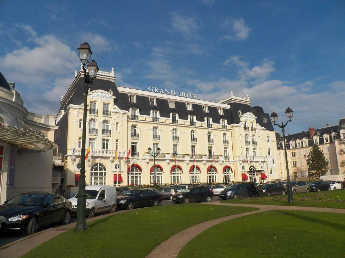 Cabourg - Hyper Centre, Plage Ngoại thất bức ảnh